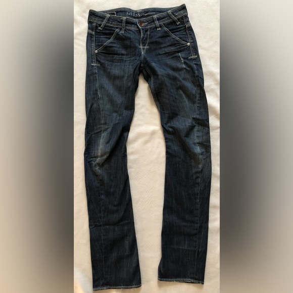 Guess low rise jeans - Picture 3 of 7